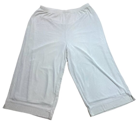 Chico's Travelers No tummy Cropped Pants Off-White Size 3 / XL - Picture 6 of 7